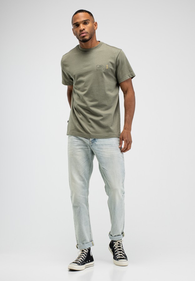 Afbeelding van M2613050  Granite Green - Army Elphin - Loose Tee  - Butcher of Blue