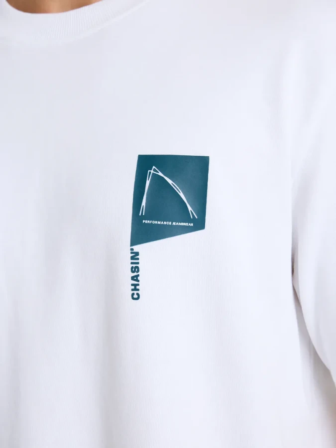 Afbeelding van 52110088 - E10 - RECO - T-Shirt - CHASIN'