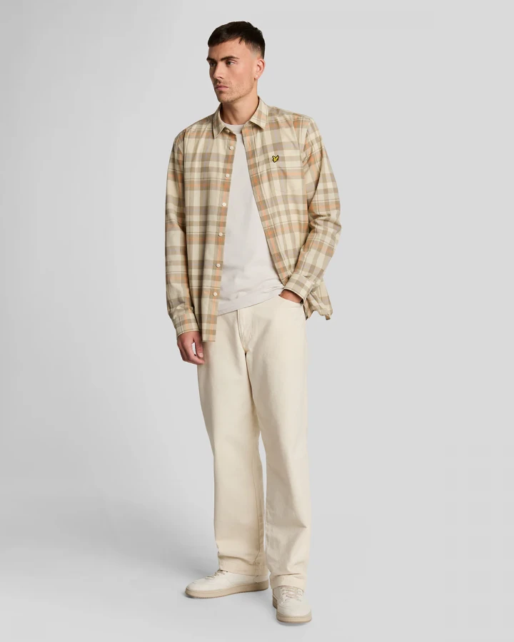 Afbeelding van TS400VOG - Cove W870 - Plain T-shirt - Lyle & Scott