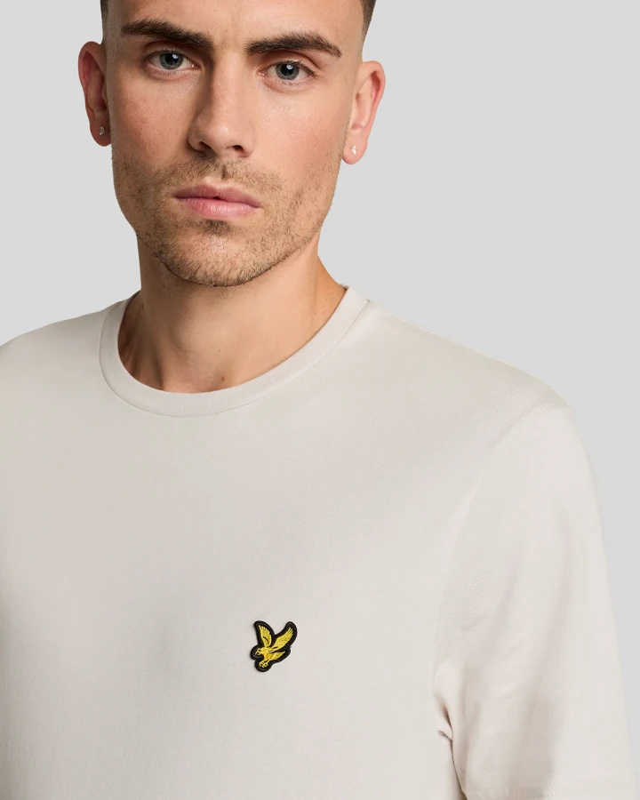 Afbeelding van TS400VOG - Cove W870 - Plain T-shirt - Lyle & Scott