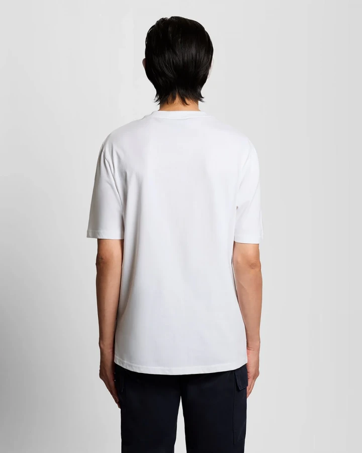 Afbeelding van TS2423V - Rubber Duck - White 626 - T-Shirt - Lyle & Scott