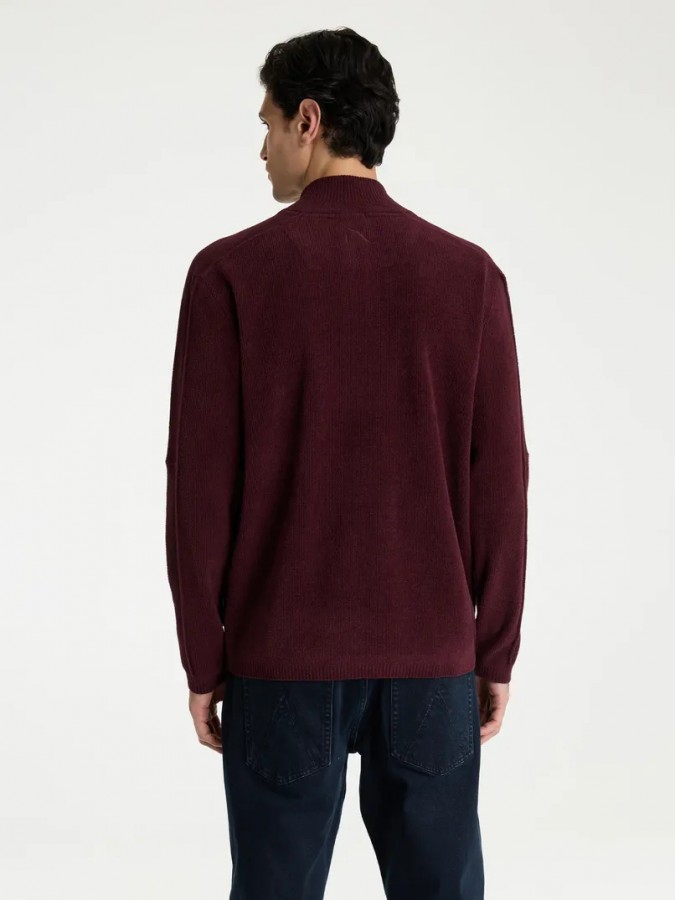 Afbeelding van 31140006 - E4017- Model Oscar  - Trui - CHASIN'