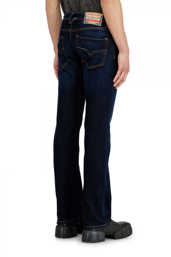 Afbeelding van LARKEE 09Q15 - Heren Denim Regular Bootcut - DIESEL