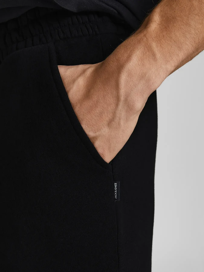 Afbeelding van 12249285 BRADLEY Black  - Heren Short - Jack & Jones