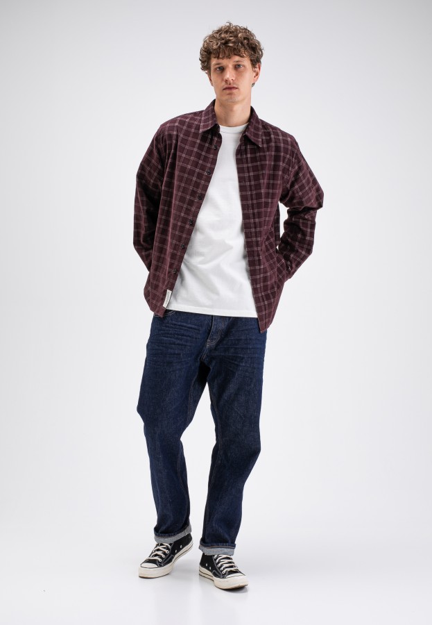 Afbeelding van Judd Cord Small Check M2624009 Pasha Purple 845 - Overshirt - Butcher of Blue