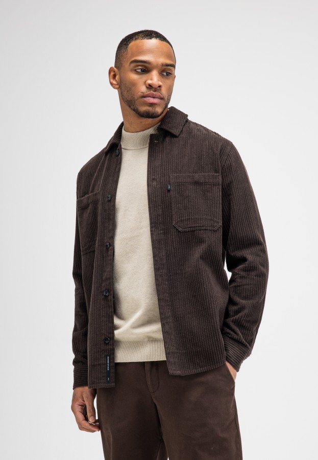Afbeelding van Colby Cord Overshirt M2624012 Topaz Brown 694 - Overshirt - Butcher of Blue